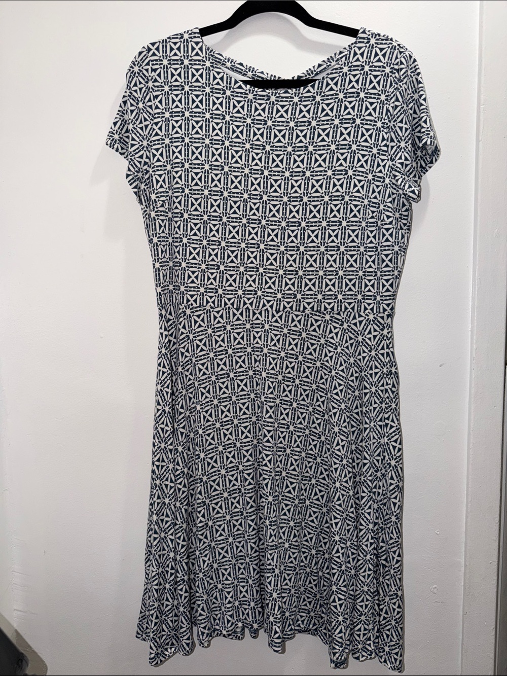 LOFT Geometric Scoop-Neck Fit & Flare Dress